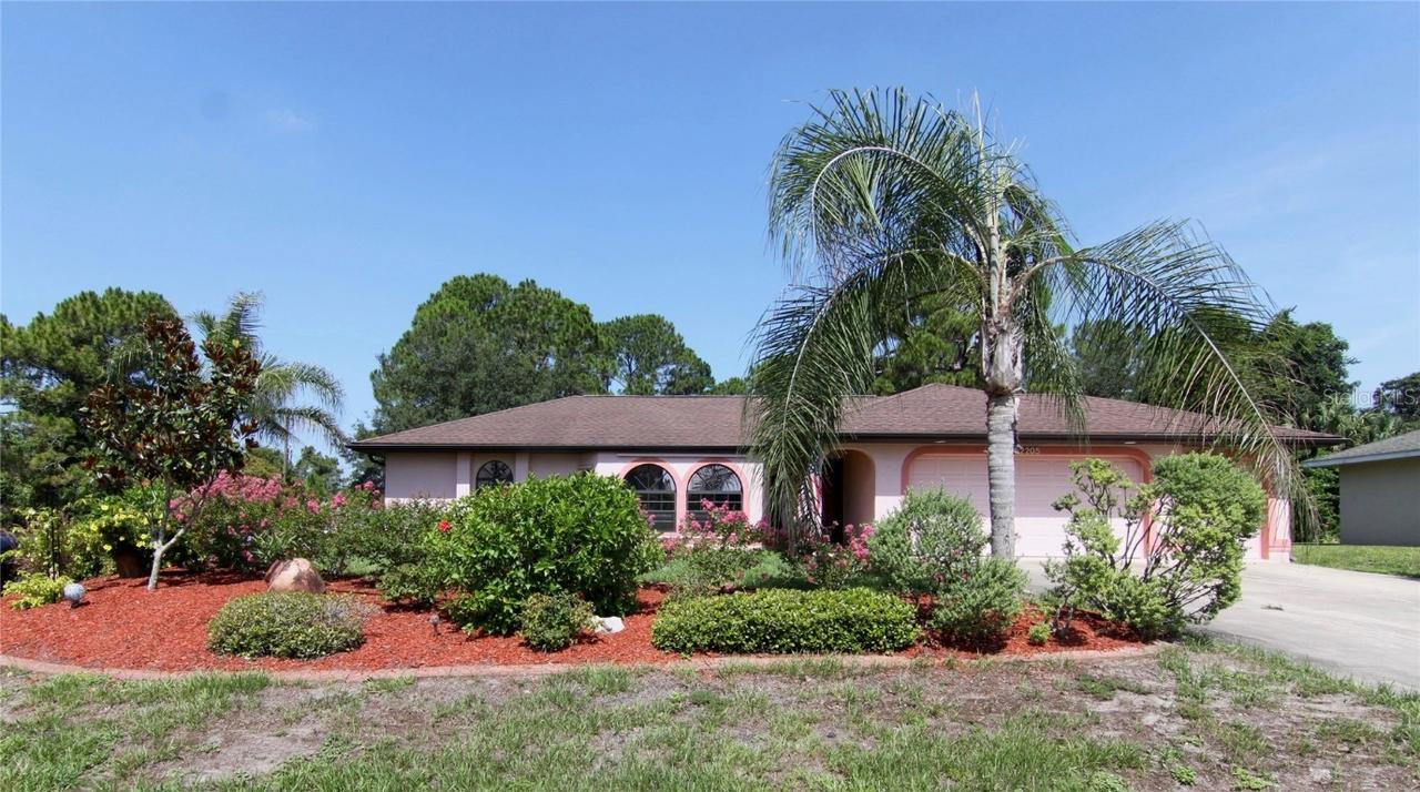 2205 Trianna St., North Port, FL 34291