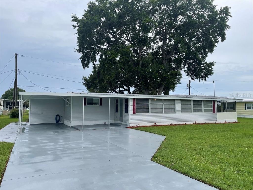 29235 Crawford Ave., Punta Gorda, FL 33982