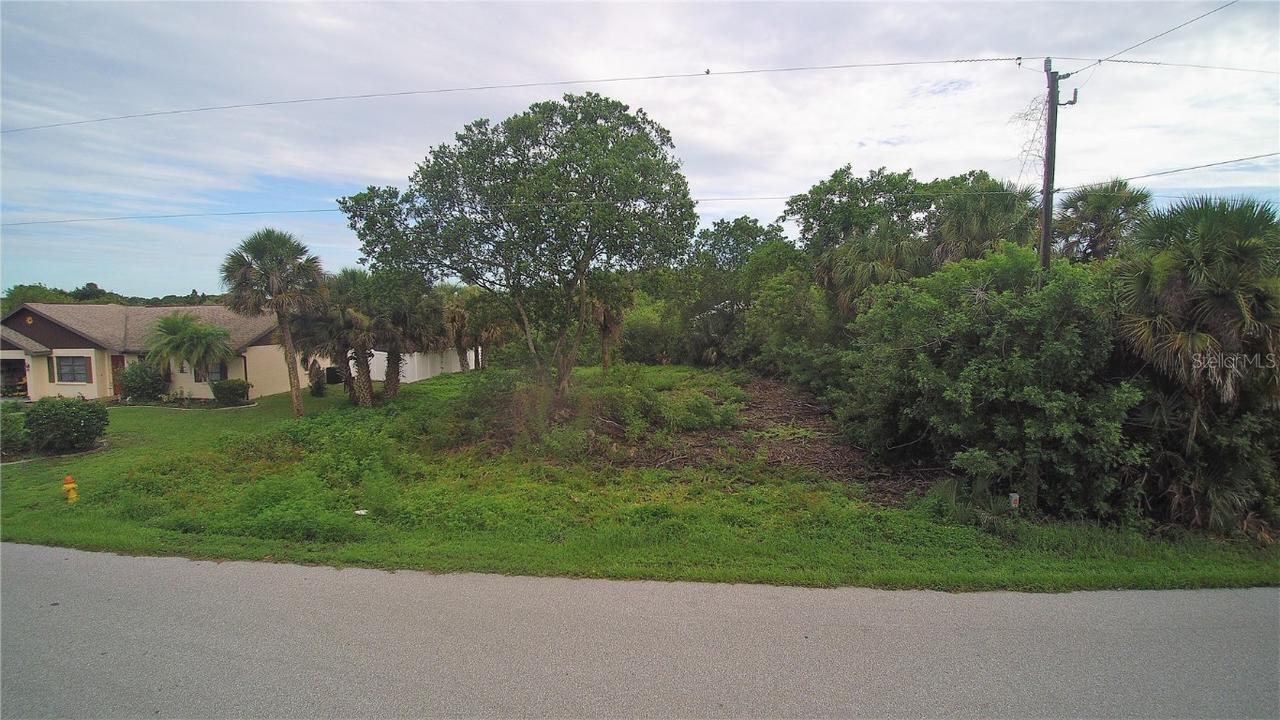 12426 Kneeland Ter., Port Charlotte, FL 33981