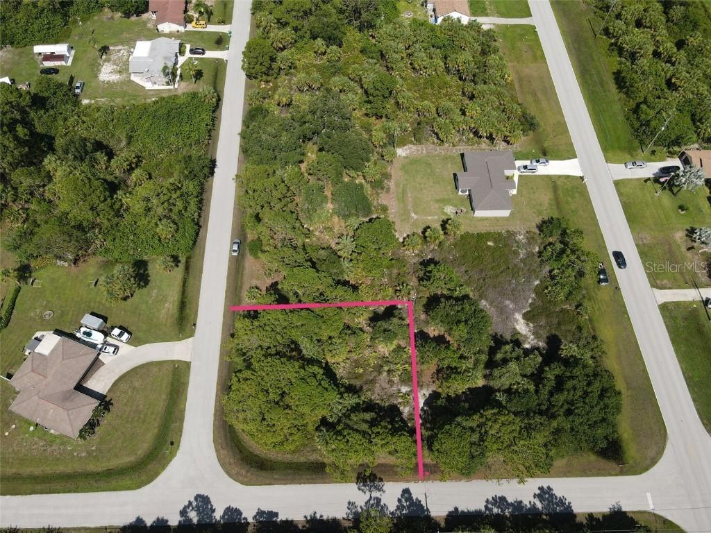 12025 Crossgate Ave., Port Charlotte, FL 33981