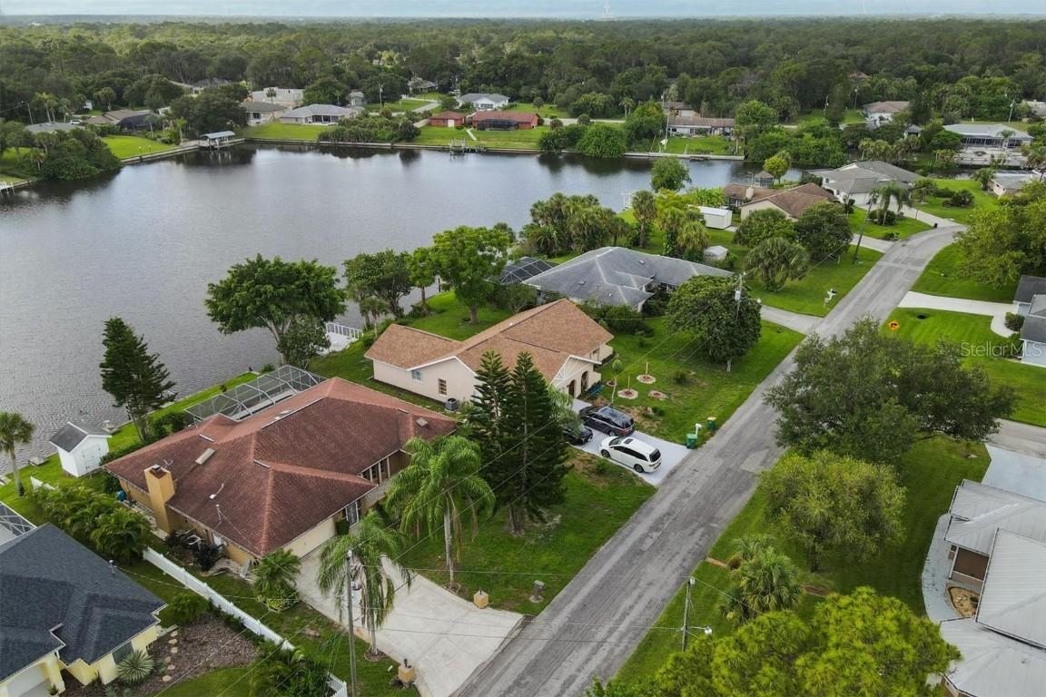 482 Lomond Dr., Port Charlotte, FL 33953