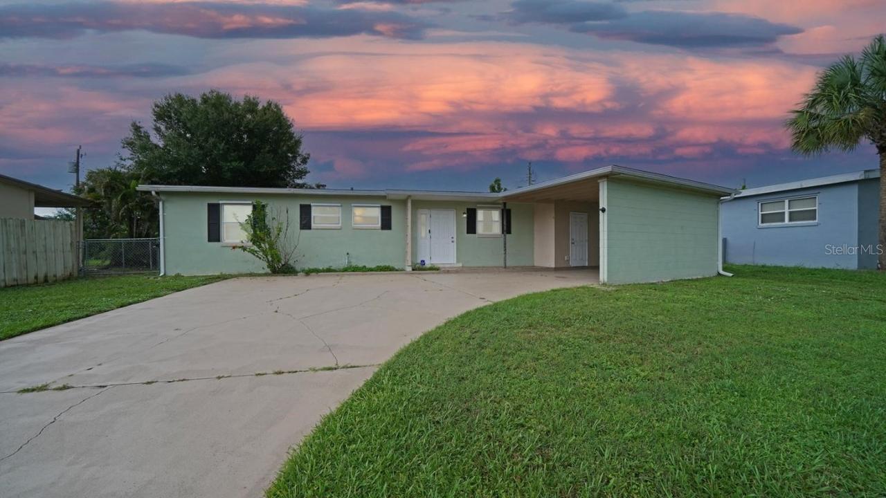2143 Starlite Ln., Port Charlotte, FL 33952