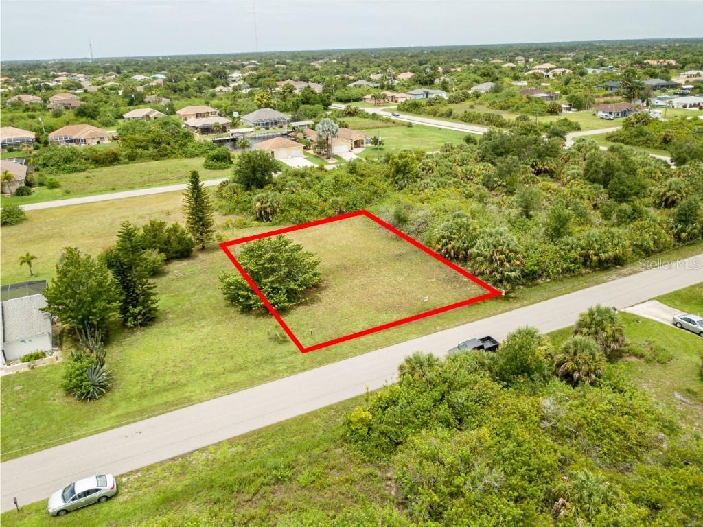 9501 Galaxie Cir., Port Charlotte, FL 33981