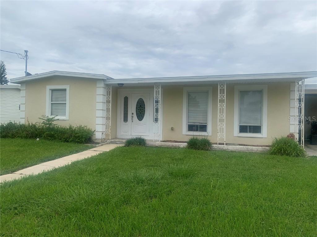 21219 Gladis Ave., Port Charlotte, FL 33952