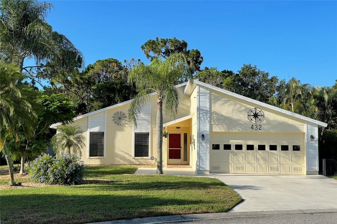 432 Cypress Forest Dr., Englewood, FL 34223
