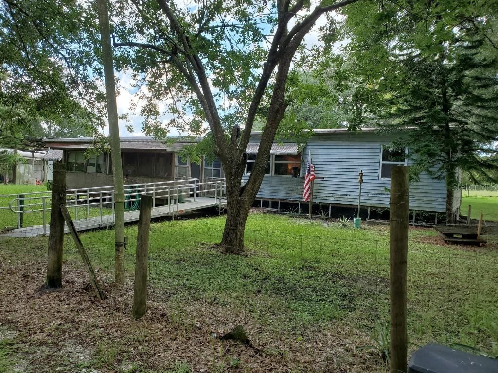 9827 SE Hoth Rd., Arcadia, FL 34266
