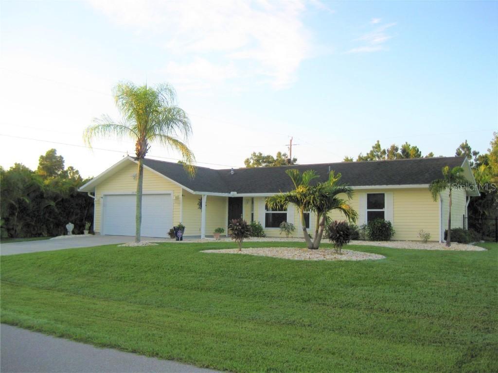 22395 Bette Ave., Port Charlotte, FL 33954