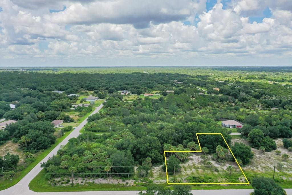 19170 Woodbine Ave., Port Charlotte, FL 33954