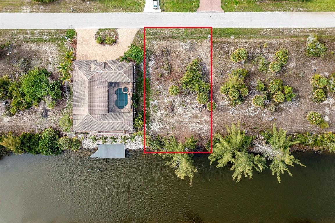 10486 Atenia St., Port Charlotte, FL 33981