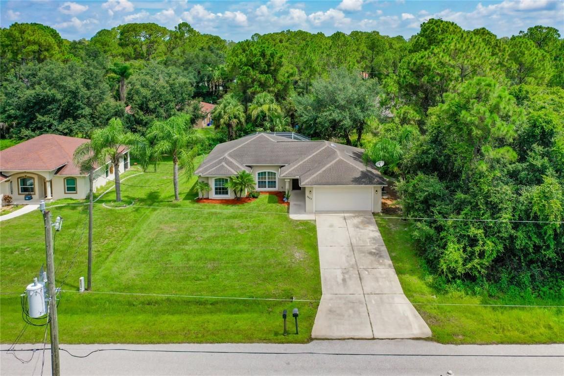 3652 Spinner Ave., North Port, FL 34286