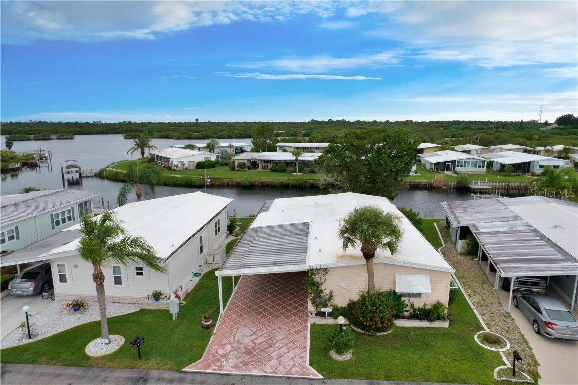 124 Martinique Rd., North Port, FL 34287