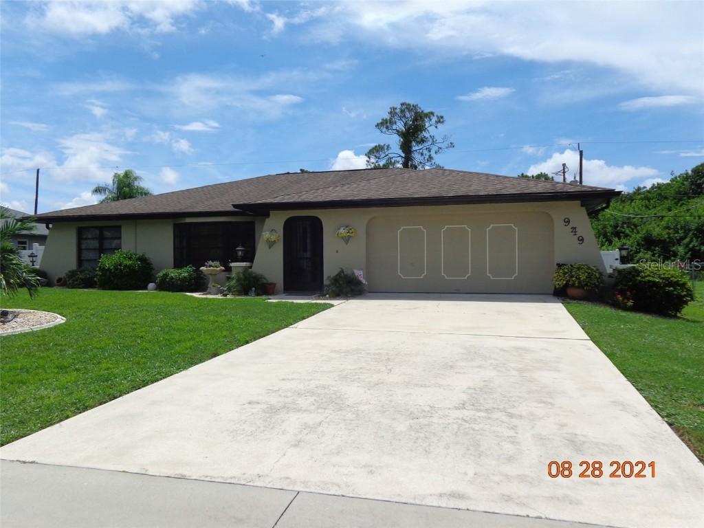 949 Springview Ave., Port Charlotte, FL 33948