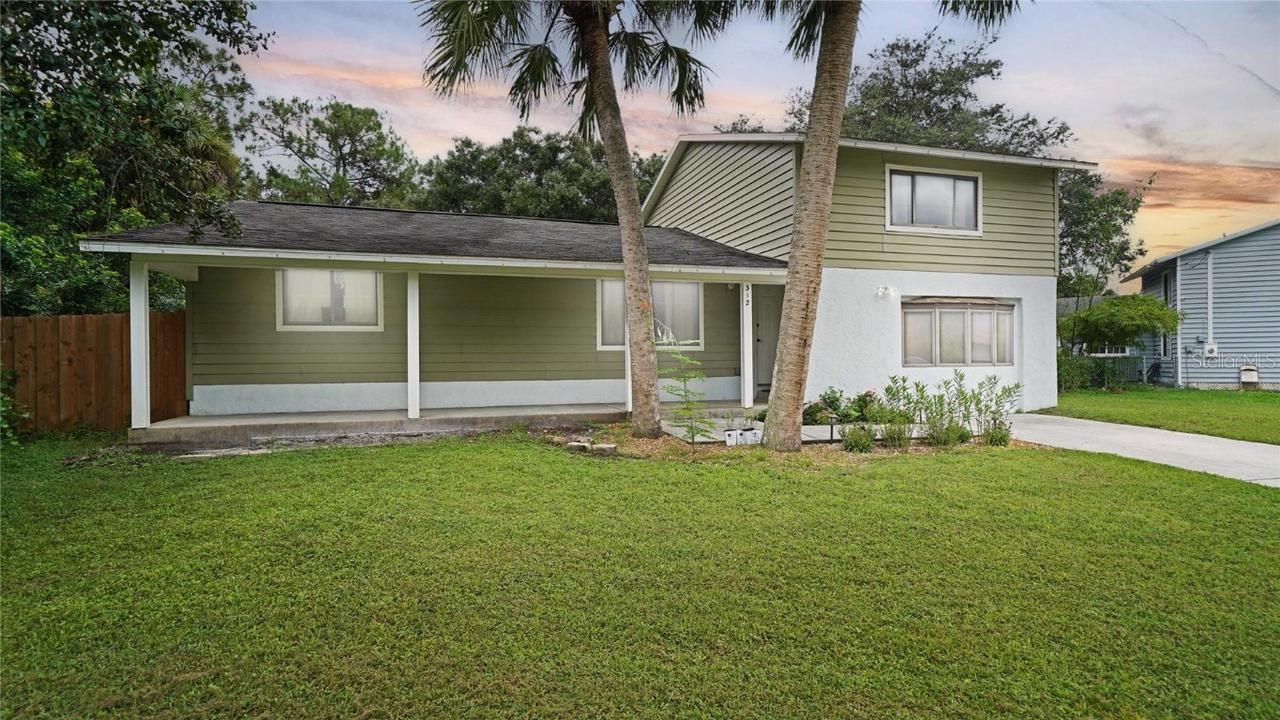 312 Kensington St., Port Charlotte, FL 33954