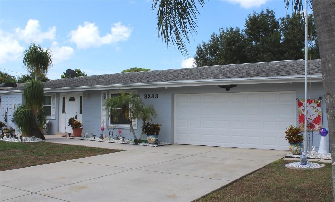 3283 Pinetree St., Port Charlotte, FL 33952