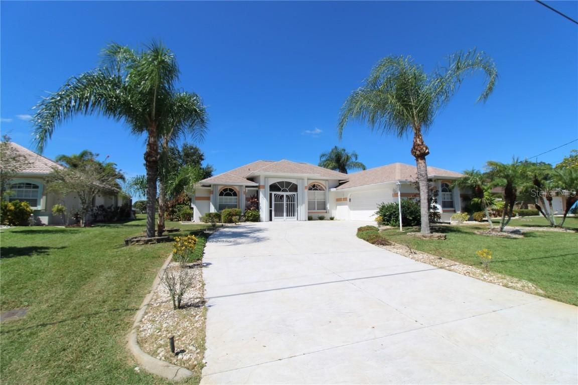 129 Robina St., Port Charlotte, FL 33954