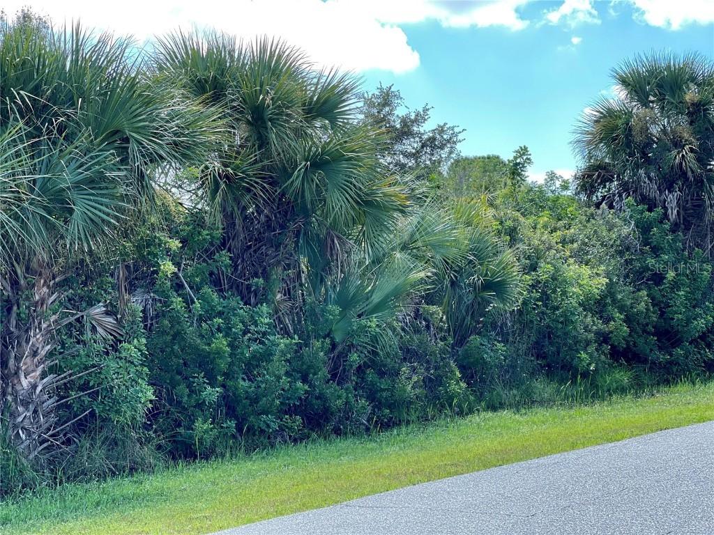 6200 Lomax St., Englewood, FL 34224