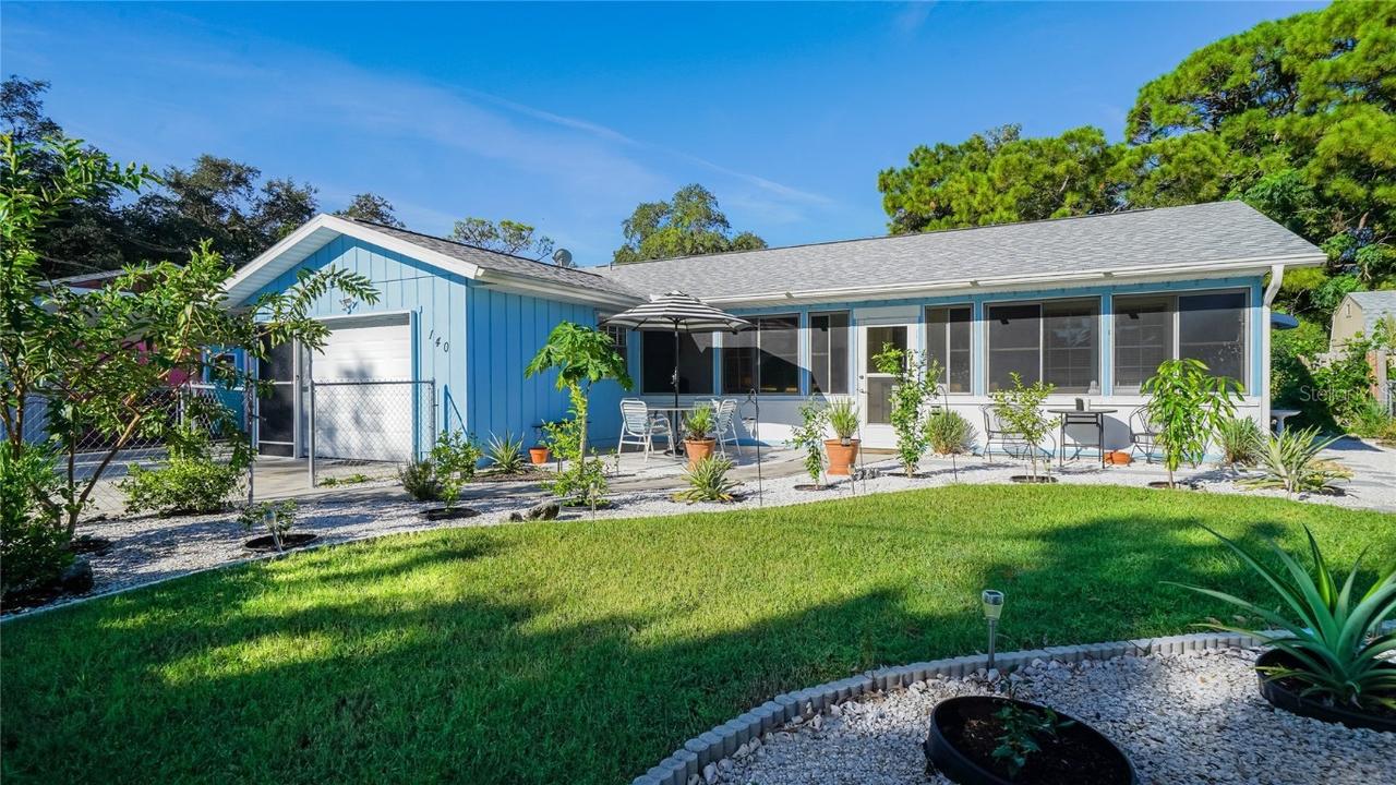 140 Warren Ave., Englewood, FL 34223