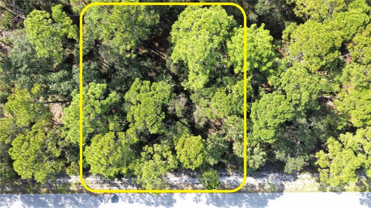 17105 Jamie Ave., Port Charlotte, FL 33948