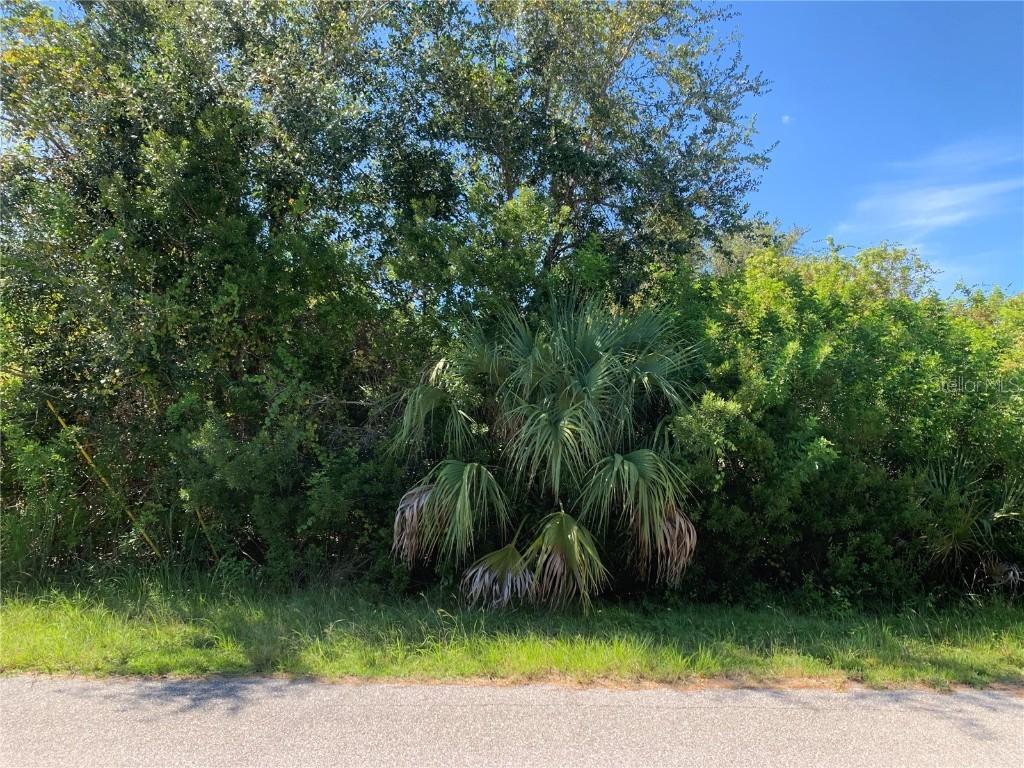 8043 Walbert St., Port Charlotte, FL 33981