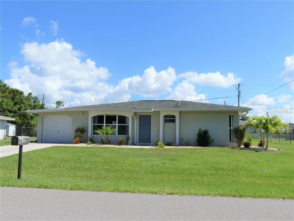 166 Fitzsimons St., Port Charlotte, FL 33954