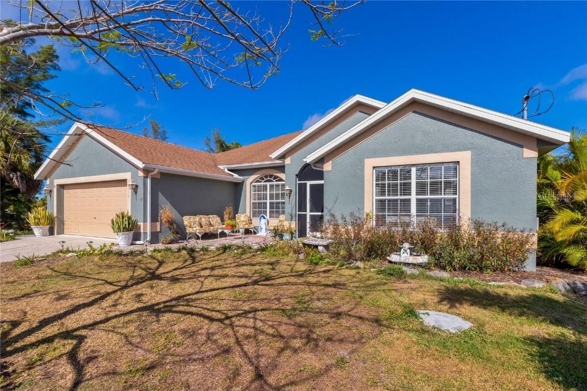 10512 Van Wyck Ter., Port Charlotte, FL 33981