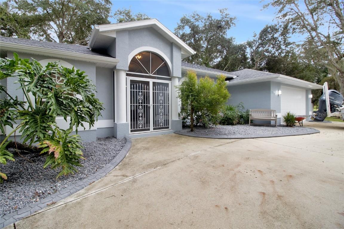 21439 Kenelm Ave., Port Charlotte, FL 33952