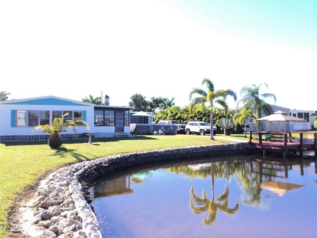 700 Hollyhill Ct., Punta Gorda, FL 33950