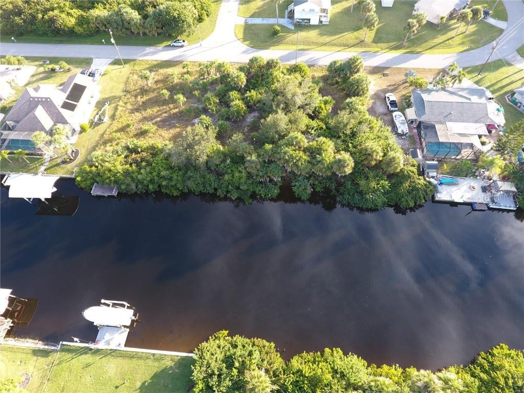 18278 Burkholder Cir., Port Charlotte, FL 33948