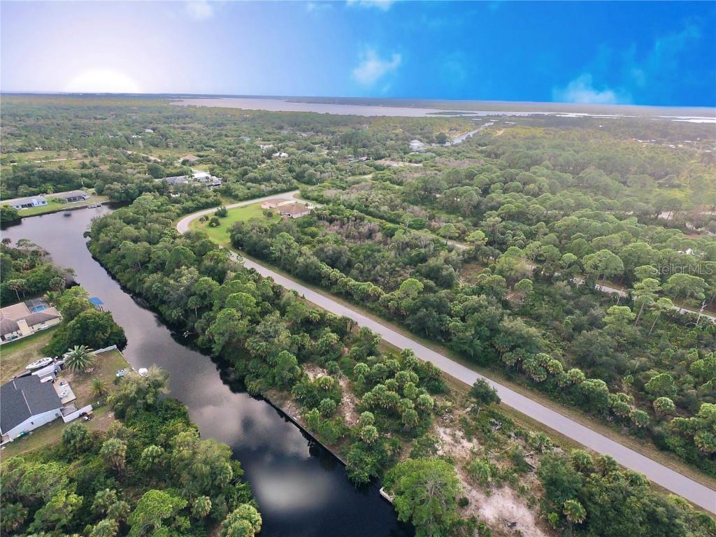 504 Mcdill Dr., Port Charlotte, FL 33953