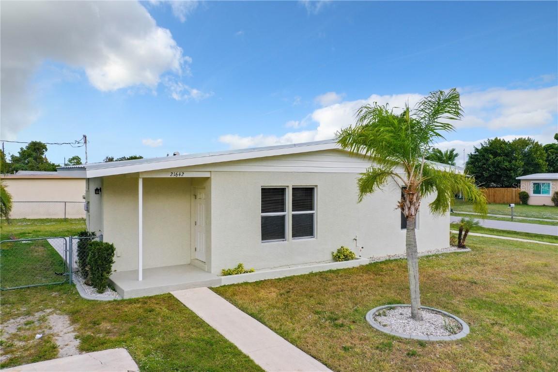 21642 Gibralter Dr., Port Charlotte, FL 33952