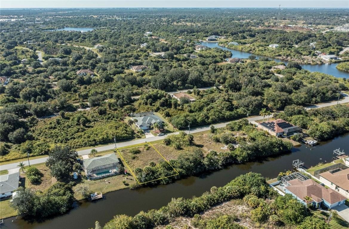 13630 Allamanda Cir., Port Charlotte, FL 33981