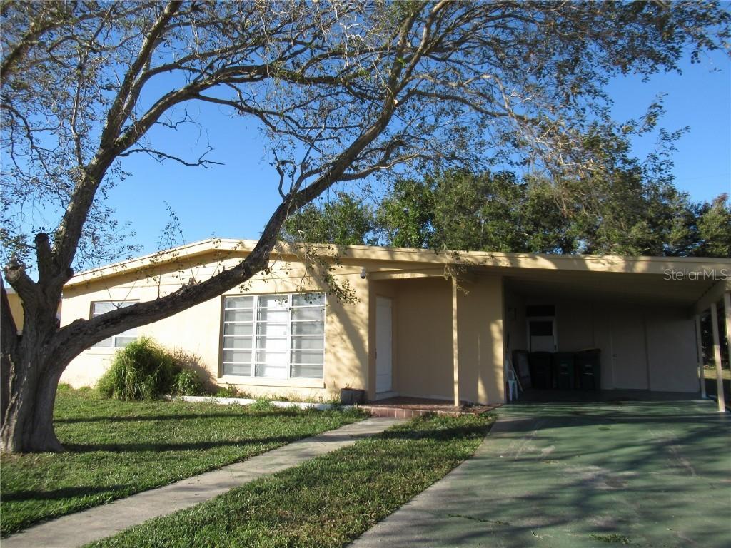21434 Gladis Ave., Port Charlotte, FL 33952