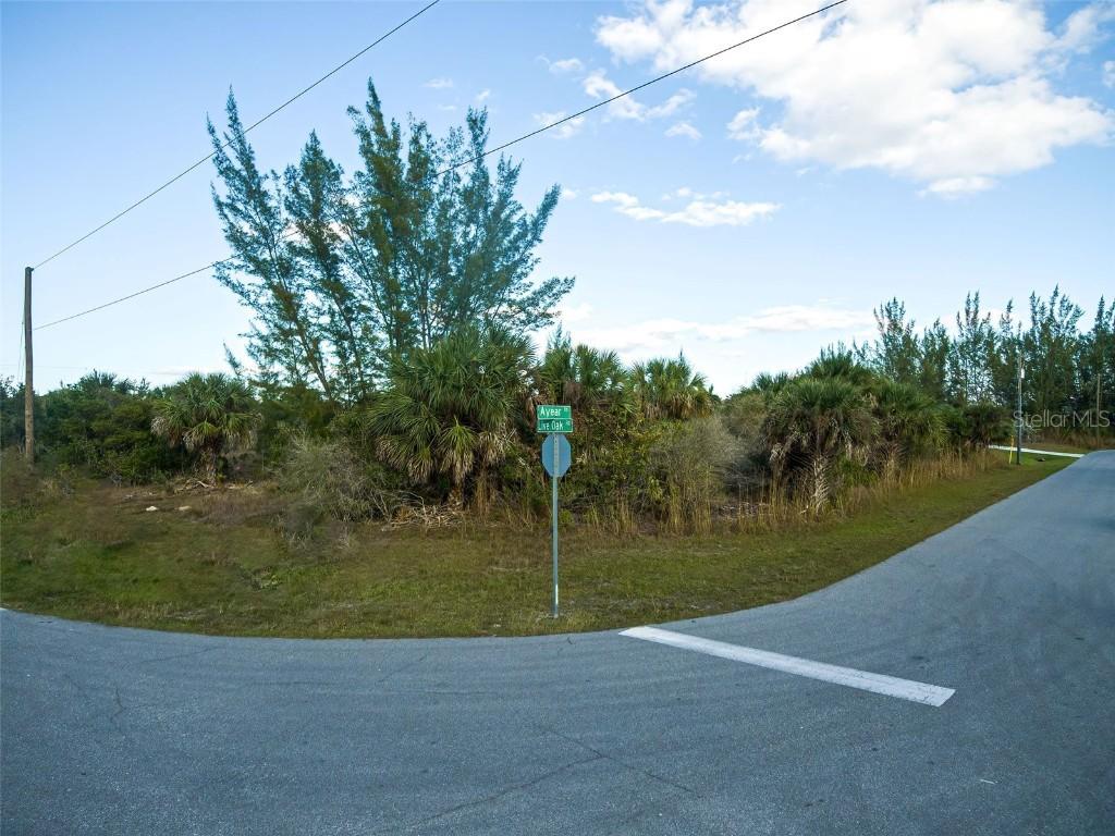 10739 & 10729 Ayear Rd., Port Charlotte, FL 33981