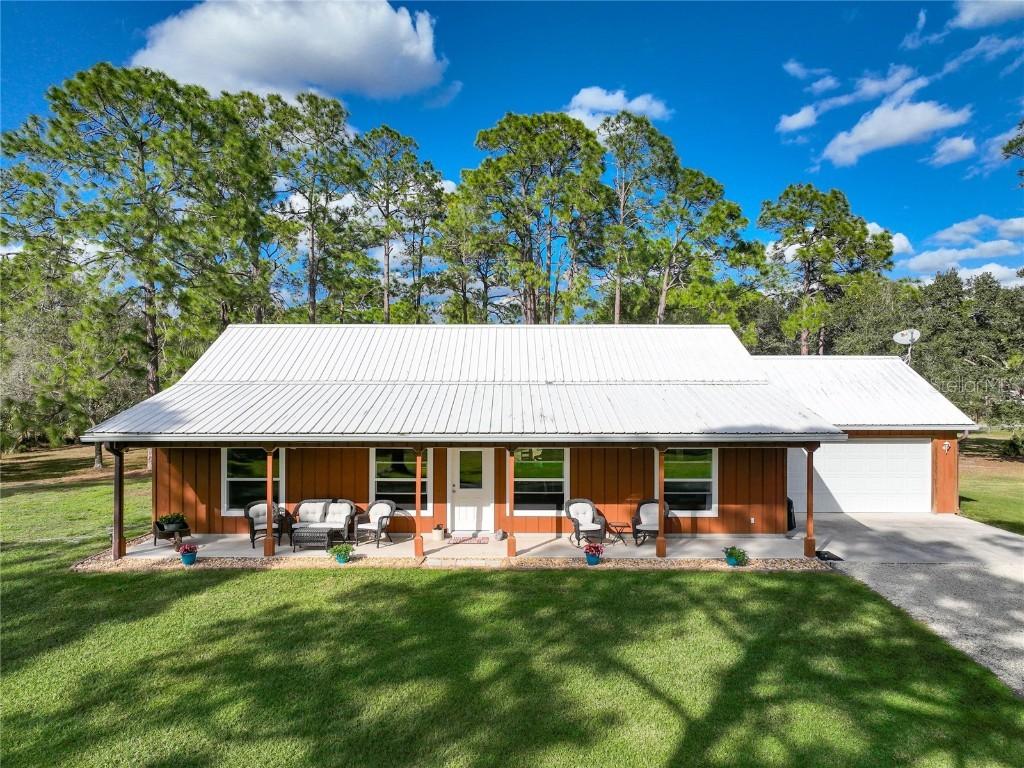 5776 N Chamberlain Blvd., North Port, FL 34286
