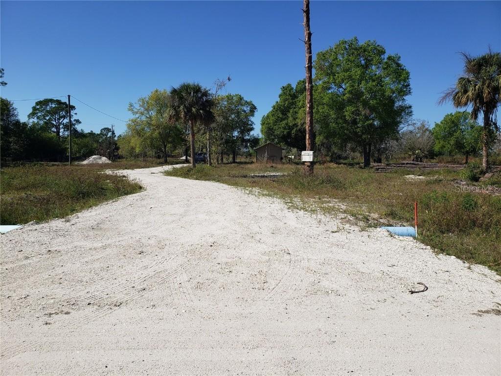 10970 Shirley Ln., North Fort Myers, FL 33917