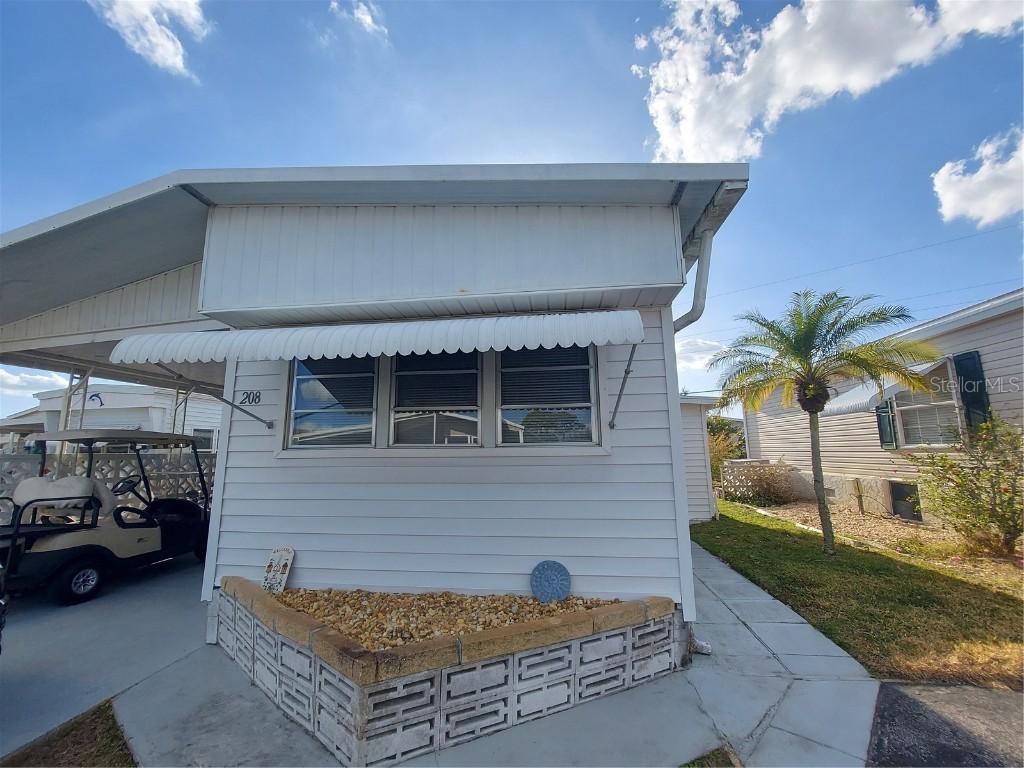 208 Trailorama Dr., North Port, FL 34287