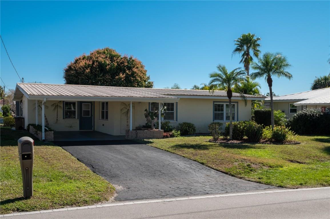 1841 W Marion Ave., Punta Gorda, FL 33950