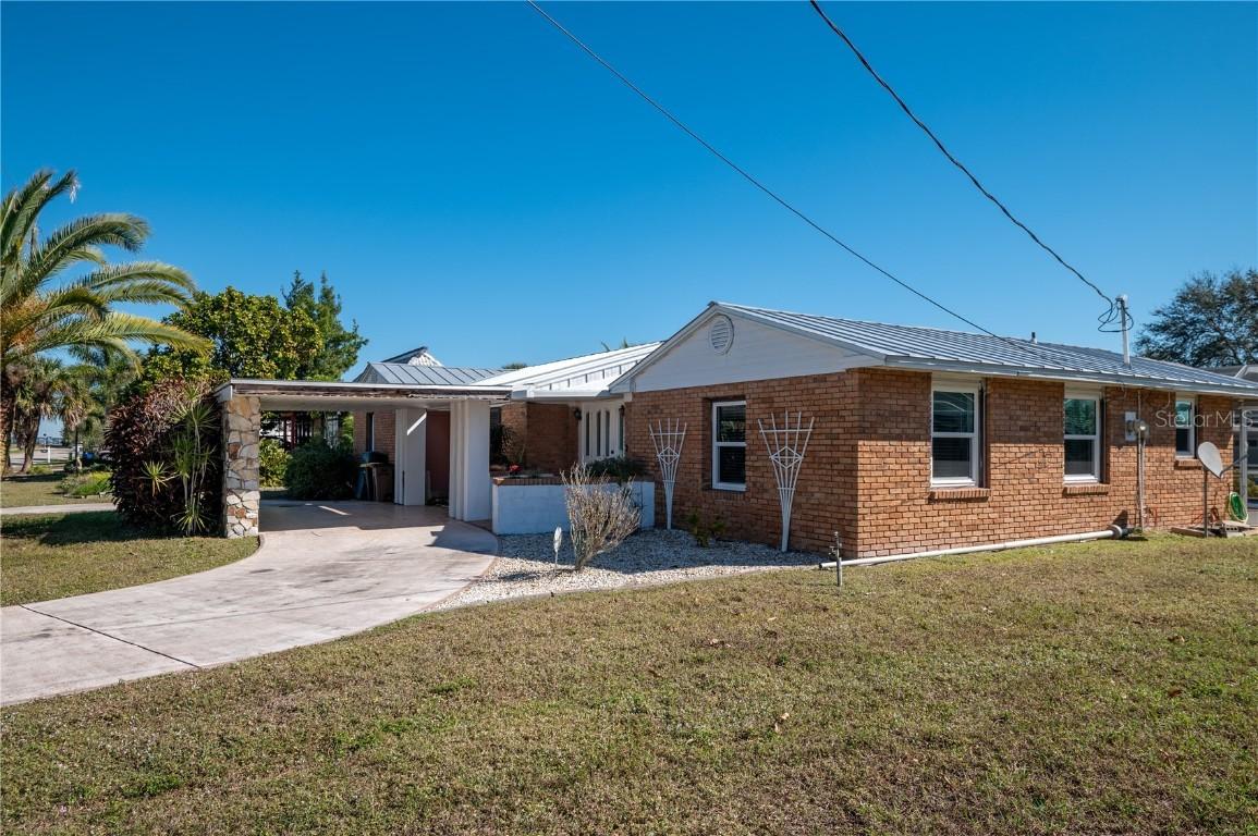 1821 W Marion Ave., Punta Gorda, FL 33950