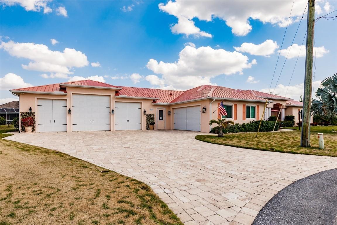 434 E Cashew, Punta Gorda, FL 33955