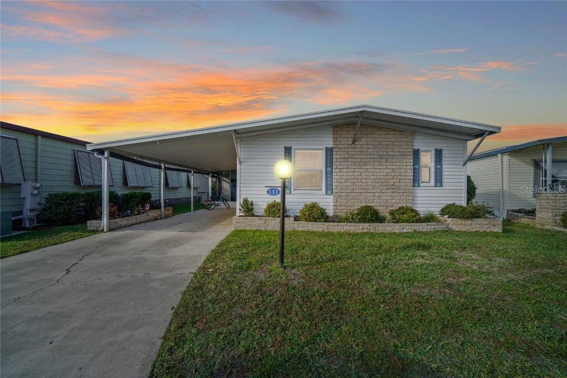 111 Lazy River Rd., North Port, FL 34287