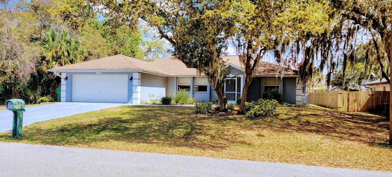 1058 Dewhurst St., Port Charlotte, FL 33952