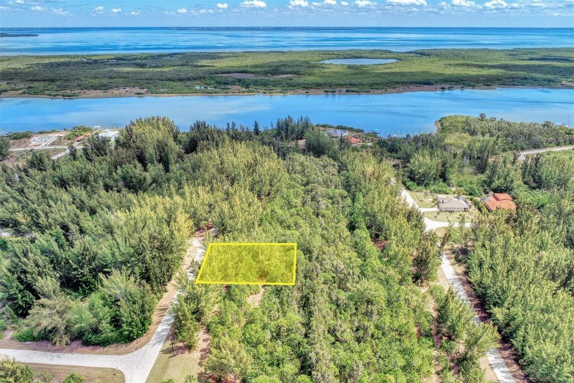 16296 La Barge Cir., Port Charlotte, FL 33981