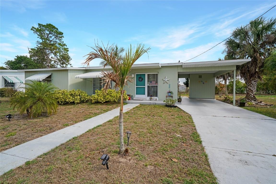 22147 Catherine Ave., Port Charlotte, FL 33952