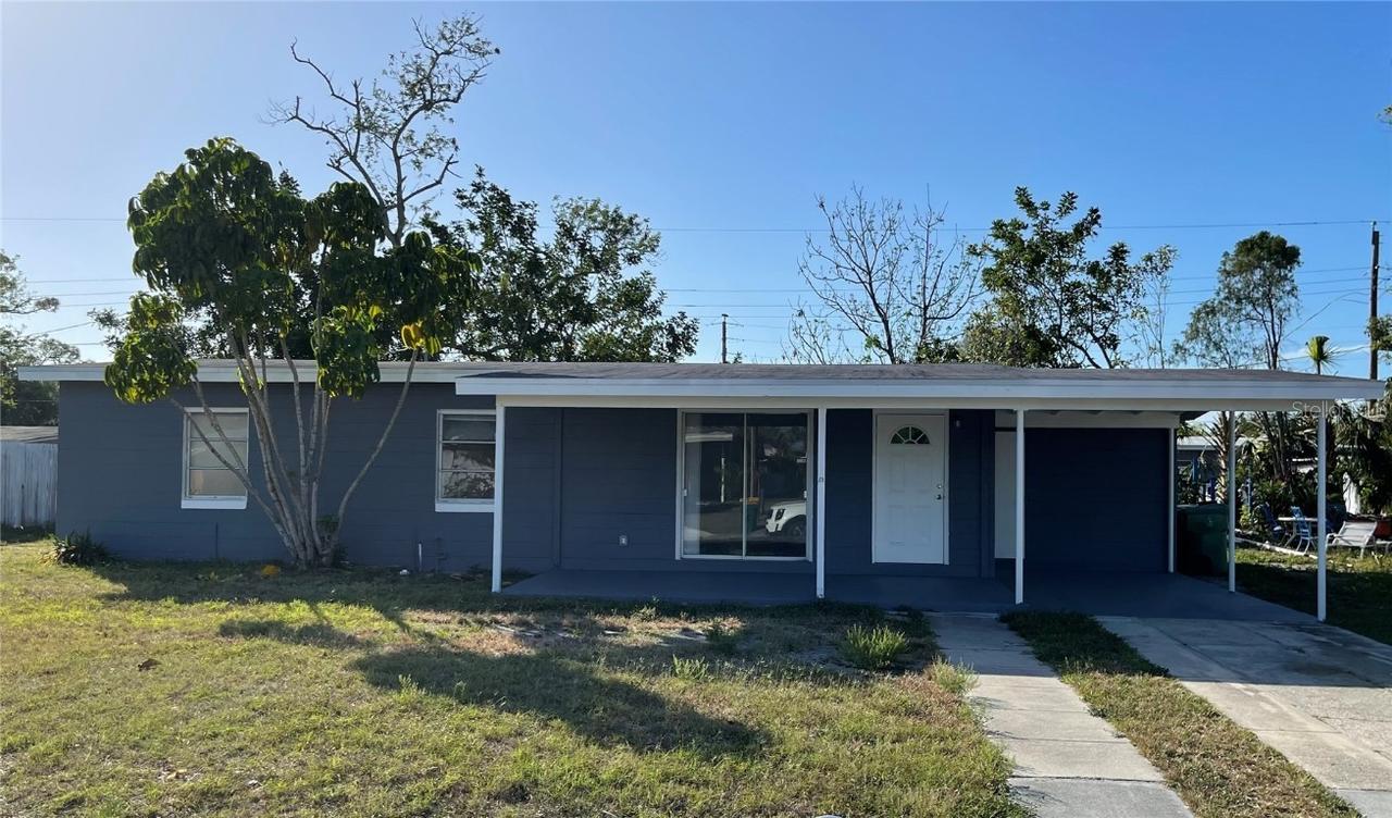 430 Palmetto Dr., Port Charlotte, FL 33952