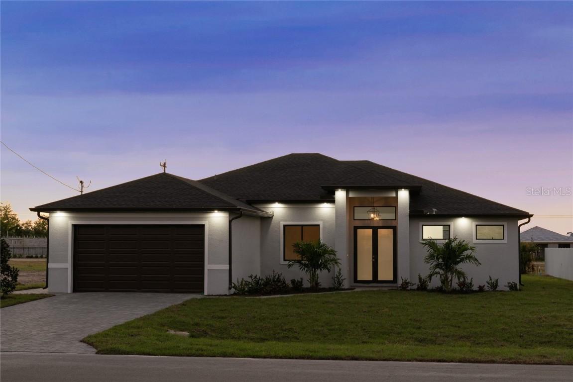 406 NW 7th Pl., Cape Coral, FL 33993