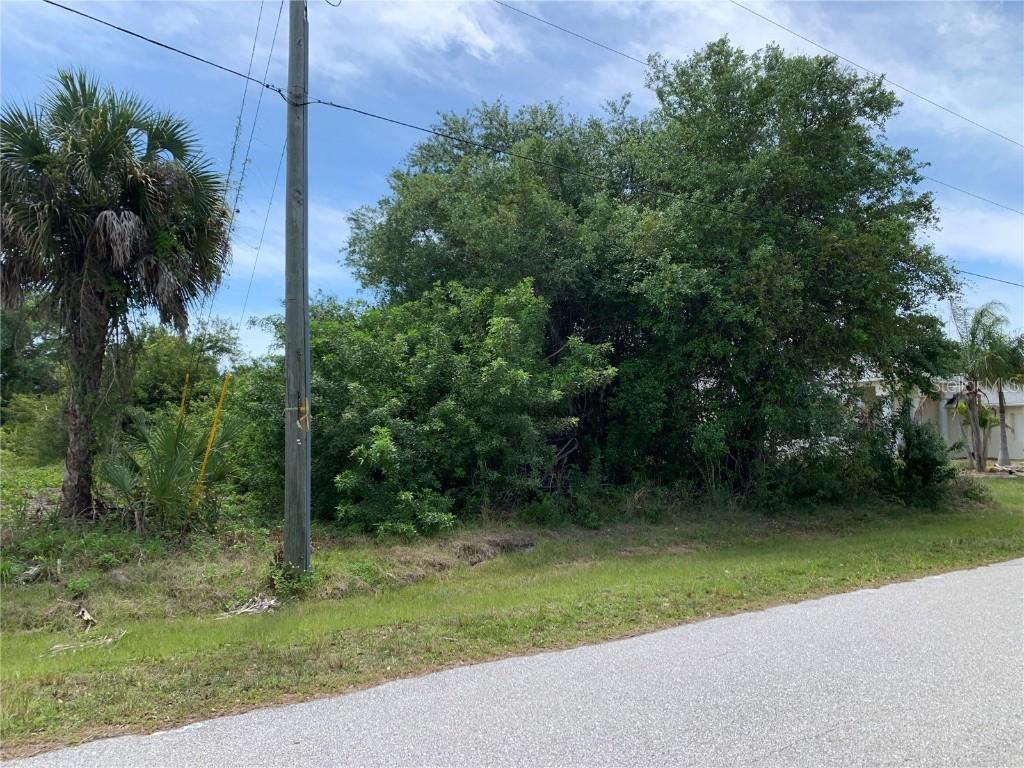 14149 Chesswood Ln., Port Charlotte, FL 33981