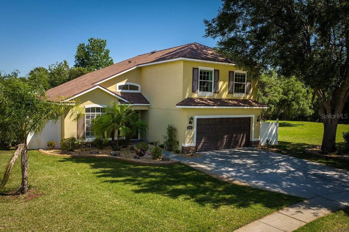 510 Pinewood Dr., Davenport, FL 33896
