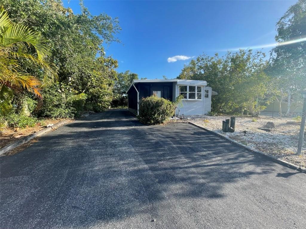 17 Turtle Bay Dr., Englewood, FL 34224