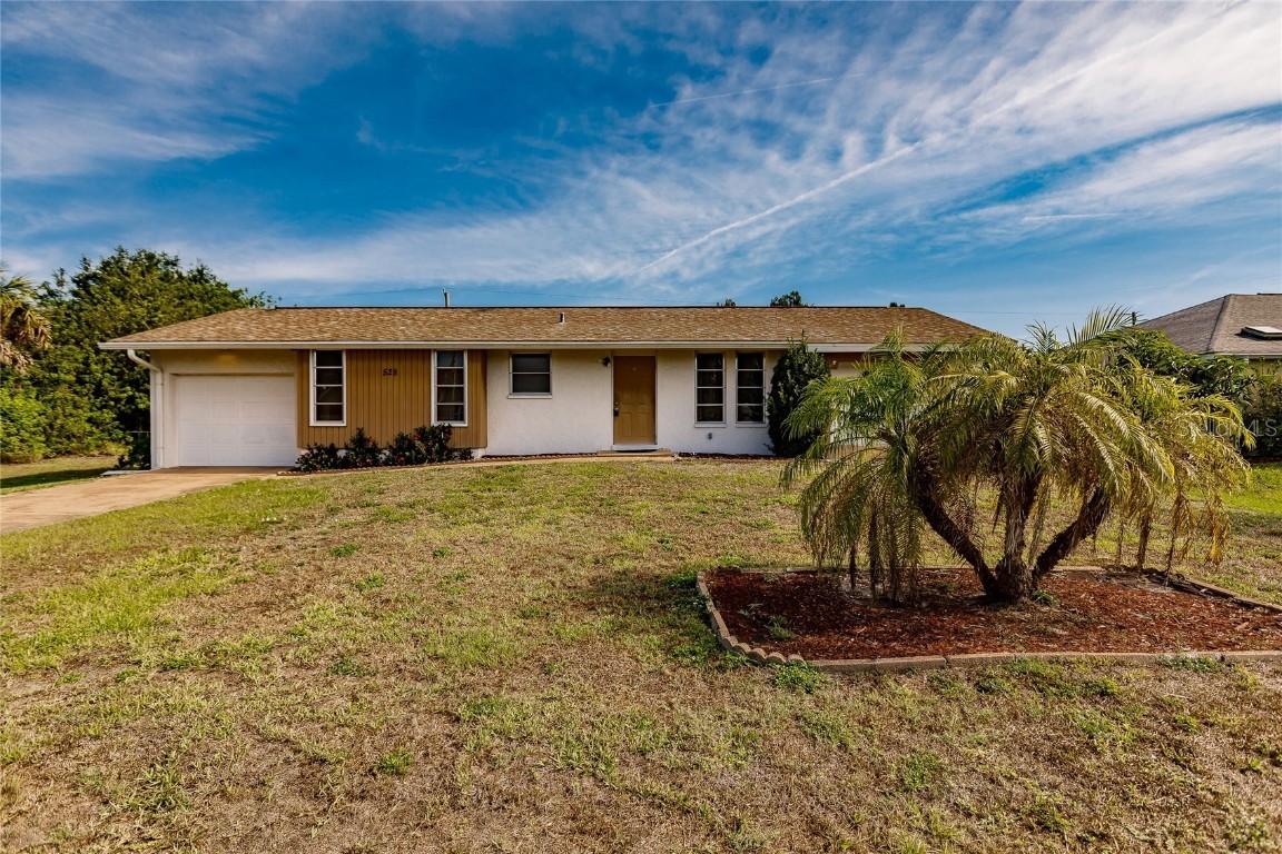 528 Magnolia Ave., Port Charlotte, FL 33952