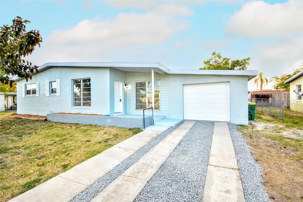 2573 Starlite Ln., Port Charlotte, FL 33952